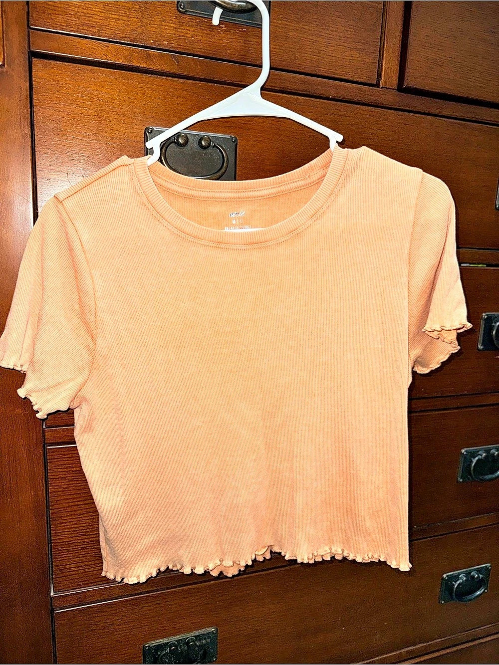 Mudd Short Sleeve Ribbed Top in Orange Size Medium